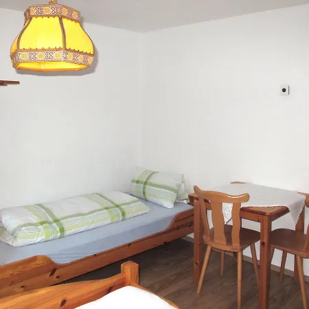Gastehaus Eberharter 110w マイヤーホーフェン